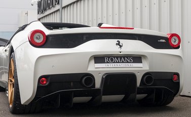 Ferrari 458 Speciale Aperta 30