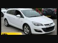 Vauxhall Astra 1.4 16V Exclusiv Sports Tourer 5dr Petrol Manual Euro 5 (100 ps) 1