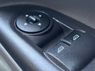 Ford Transit Connect 220 L1 Trend DCIV Tdci with Air Con / Sat Nav / Camera 37