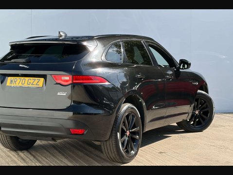 Jaguar F-Pace 2.0 F-PACE Chequered Flag AWD D Auto 4WD 5dr 30
