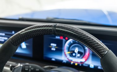 Mercedes-Benz G Class AMG G63 CARBON EDITION 32