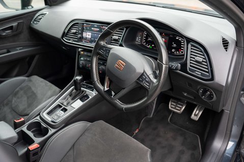 SEAT Leon 2.0 Leon Cupra Luxury 290 TSi Semi-Auto 5dr 29