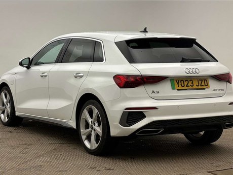 Audi A3 1.4 A3 Sportback 40 TFSI S Line E Semi-Auto 5dr 3
