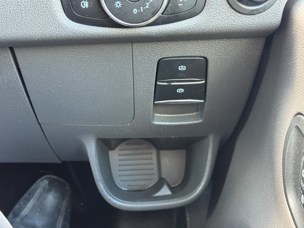 Ford Transit LWB L3H2 Med Roof Limited 350 Air Con Alloys Camera Nav Sensors EURO 6 29
