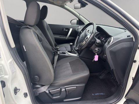Nissan Qashqai+2 1.6 Acenta 2WD Euro 5 (s/s) 5dr 14