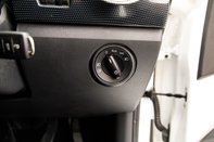 Volkswagen Up R-LINE 12