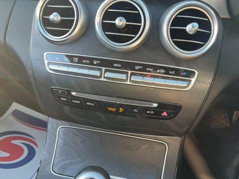 Mercedes-Benz C Class 2.1 C220d AMG Line Euro 6 (s/s) 2dr 29