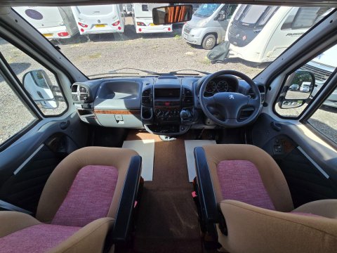 Autocruise Starblazer Motor Home 21
