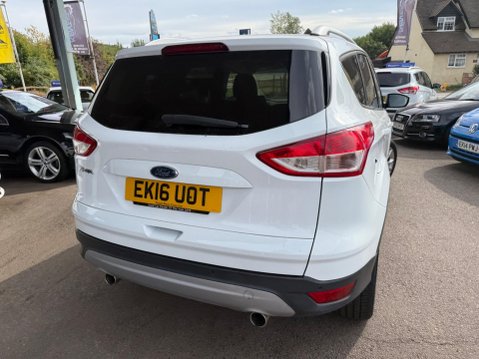 Ford Kuga 2.0 TDCi Titanium 2WD Euro 6 (s/s) 5dr 8