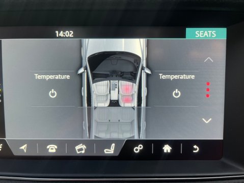 Jaguar XF 3.0D V6 S AUTOMATIC 36