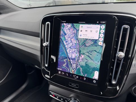 Volvo XC40 B4 PLUS 20