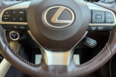 Lexus RX 450H LUXURY - PANORAMIC SUNROOF - RARE COLOUR COMBO 50