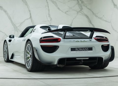 Porsche 918 Spyder 13
