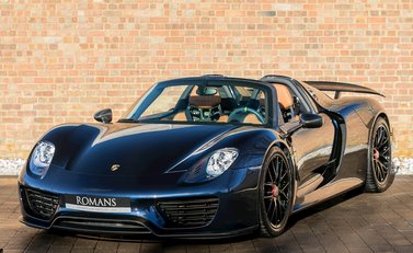Porsche 918 Spyder Weissach 6