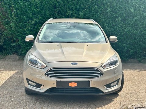Ford Focus TITANIUM X 2