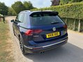 Volkswagen Tiguan 2.0 TDI R-Line DSG 4Motion Euro 6 (s/s) 5dr 6