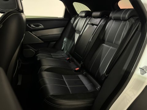 Land Rover Range Rover Velar R-DYNAMIC SE 18