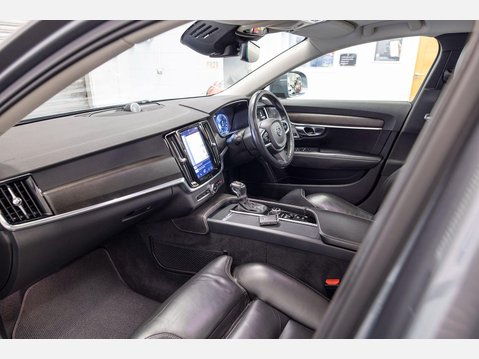 Volvo V90 2.0 D5 PowerPulse Auto AWD Euro 6 (s/s) 5dr 59
