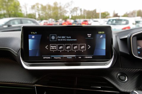 Peugeot 208 GT PREMIUM 24