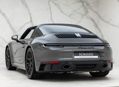 Porsche 911 Targa 4 GTS (992) 5