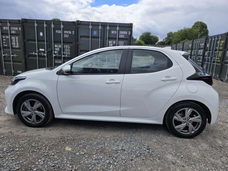 Toyota Yaris 1.5 VVT-h Icon Hatchback 5dr Petrol Hybrid E-CVT Euro 6 (s/s) (116 ps) 6