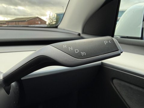 Tesla Model Y SUV 5dr Electric Auto RWD (346 ps) 33