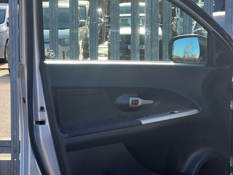 Toyota Urbancruiser 1.4 Urban Cruiser D-4D 4WD 5dr 42