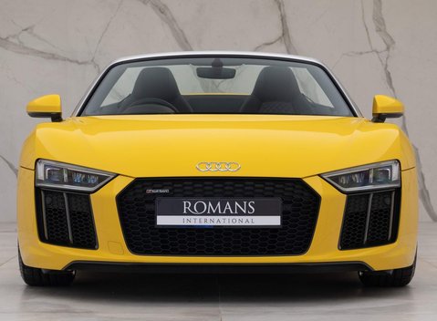 Audi R8 V10 Spyder 18