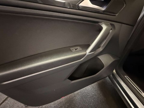 Volkswagen Tiguan 2.0 Tiguan Allspace SEL TDI 4Motion Semi-Auto 4WD 5dr 69