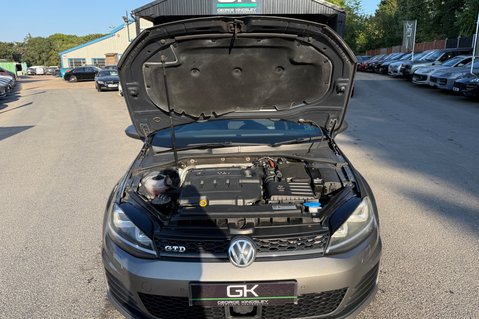 Volkswagen Golf GTD - PANORAMIC ROOF - ACC - SPORT AND SOUND PACK - CARPLAY 59