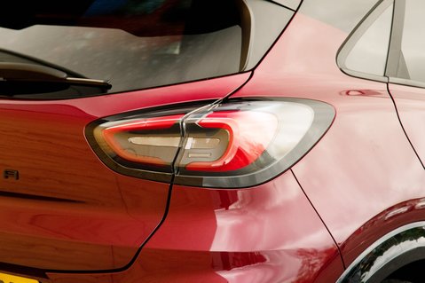 Ford Puma VIVID RUBY EDITION 9