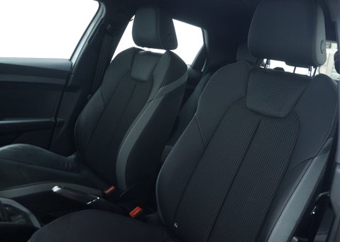 Audi A1 1.5 TFSI 35 S line Sportback 5dr Petrol S Tronic Euro 6 (s/s) (150 ps) 44