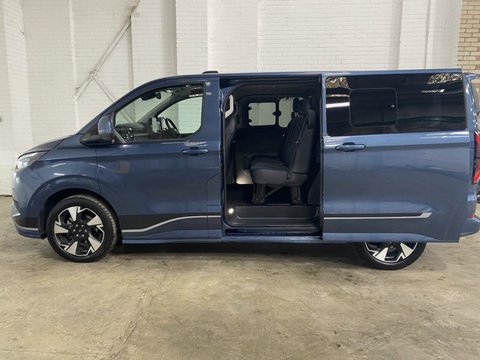 Ford Transit Custom 320 SPORT L1H1 DCIV ECOBOOST 13