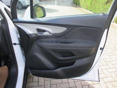 Vauxhall Mokka 1.7 CDTi Exclusiv 4WD Euro 5 (s/s) 5dr 45