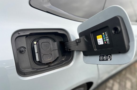 BMW I4 EDRIVE35 M SPORT AUTO 17