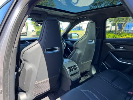 Jaguar F-Pace 2.0 D200 MHEV R-Dynamic HSE Auto AWD Euro 6 (s/s) 5dr 39