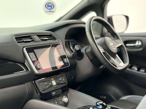 Nissan LEAF Leaf Takna 5dr 60