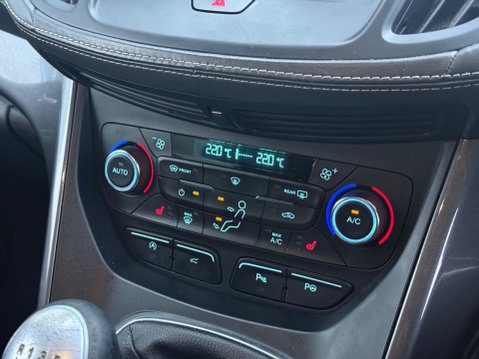 Ford Kuga 2.0 TDCi EcoBlue Vignale Euro 6 (s/s) 5dr 52