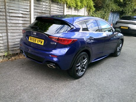 Infiniti Q30 SPORT TECH only 32,000 MILES FROM NEW 2