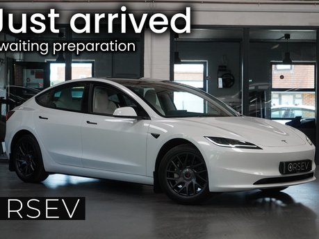 Tesla Model 3 LONG RANGE AWD Enhanced Autopilot with Auto Park & Summon White Interior 