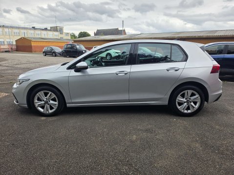 Volkswagen Golf 1.5 Golf Life TSi 5dr 31