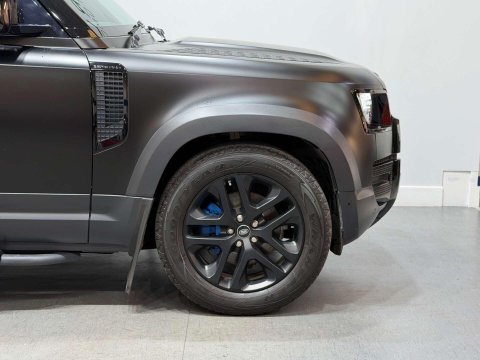 Land Rover Defender 2.0 SD4 S SUV 5dr Diesel Auto 4WD Euro 6 (s/s) (240 ps) 20