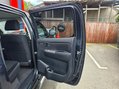 Toyota Hilux INVINCIBLE 4X4 D-4D DCB Auto 24