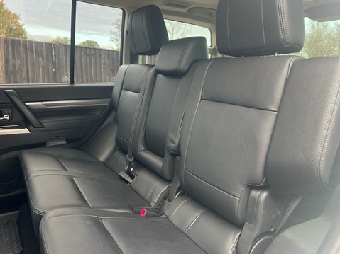 Mitsubishi Shogun DI-D SG3 9