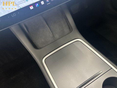 Tesla Model 3 Standard Range Plus Saloon 4dr Electric Auto RWD (241 bhp) Air Con - Alloys 17
