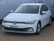 Volkswagen Golf LIFE TSI 3