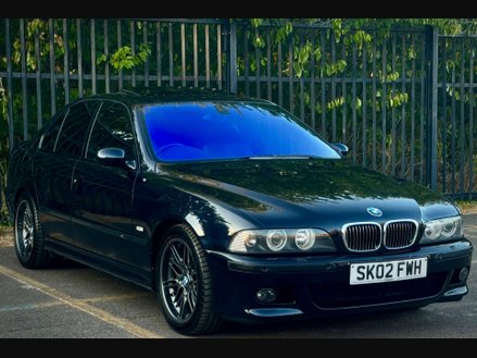 BMW M5 4.9 M5 4dr
