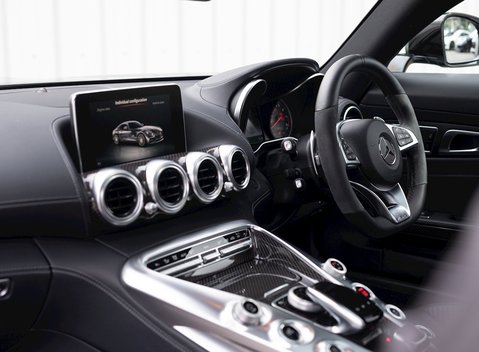 Mercedes-Benz Amg GT GT S 16