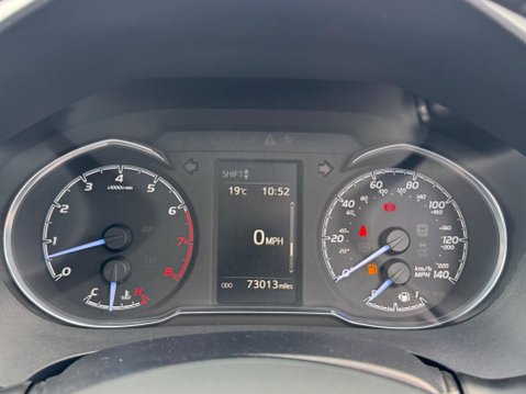 Toyota Yaris 1.5 VVT-i Icon Tech Euro 6 5dr 30