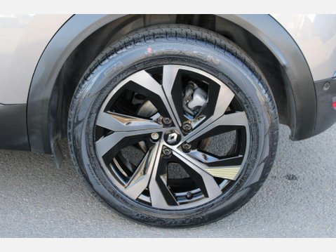Renault Captur 1.6 E-TECH E-Tech engineered BOSE Edition Auto 32